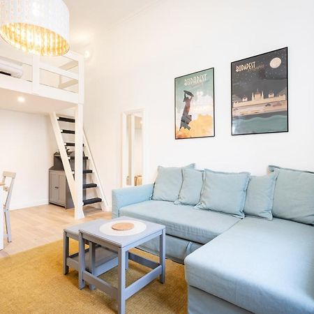 Youth Motive Studio With Gallery Budapest Ngoại thất bức ảnh